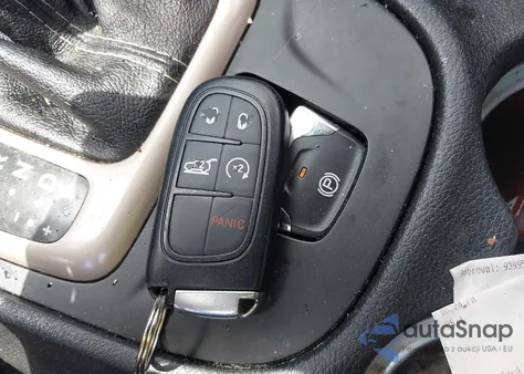 2014 Jeep Cherokee Latitude z USA, uszkodzony, nr VIN 1C4PJLCS3EW222188